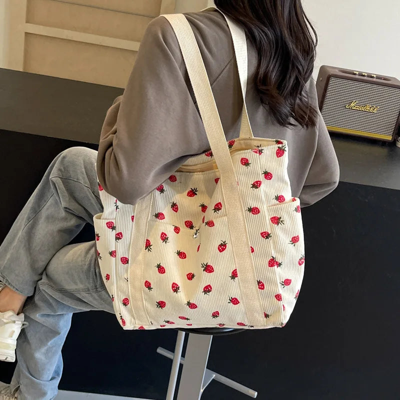 Strawberry shoulder bag