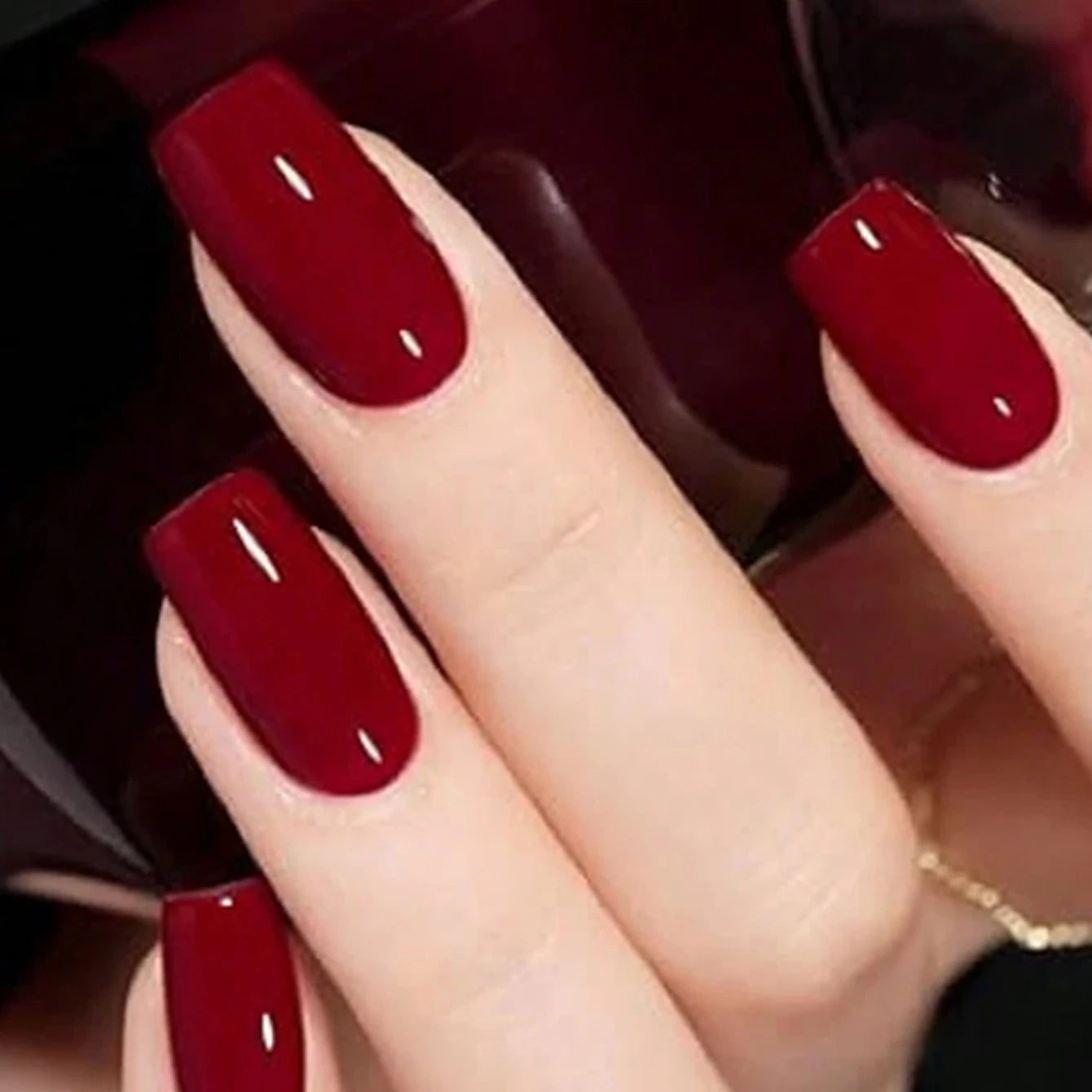 ARTAUG 24PCS Medium White Square Press On Nails