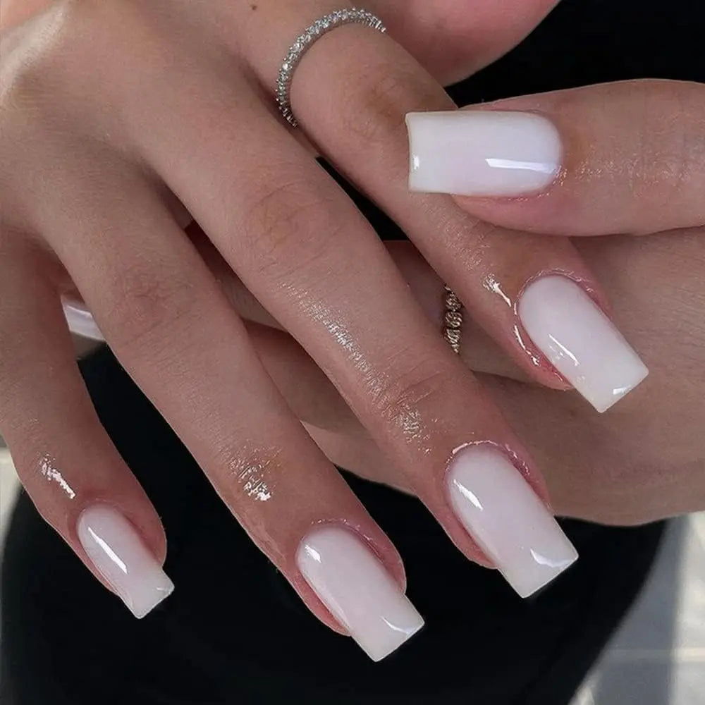 ARTAUG 24PCS Medium White Square Press On Nails