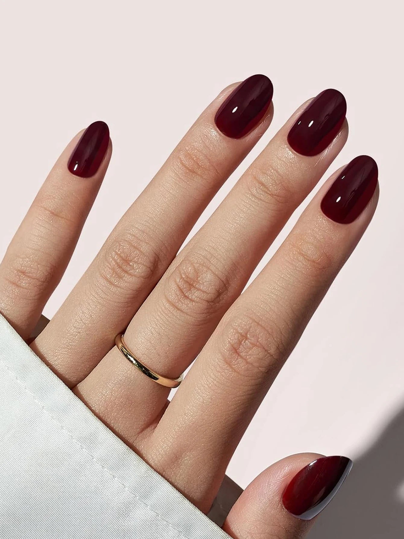 ARTAUG 24PCS Medium White Square Press On Nails