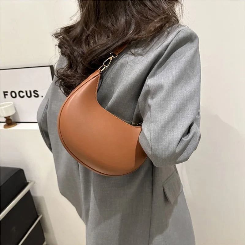 Fashionable Shoulder Bag